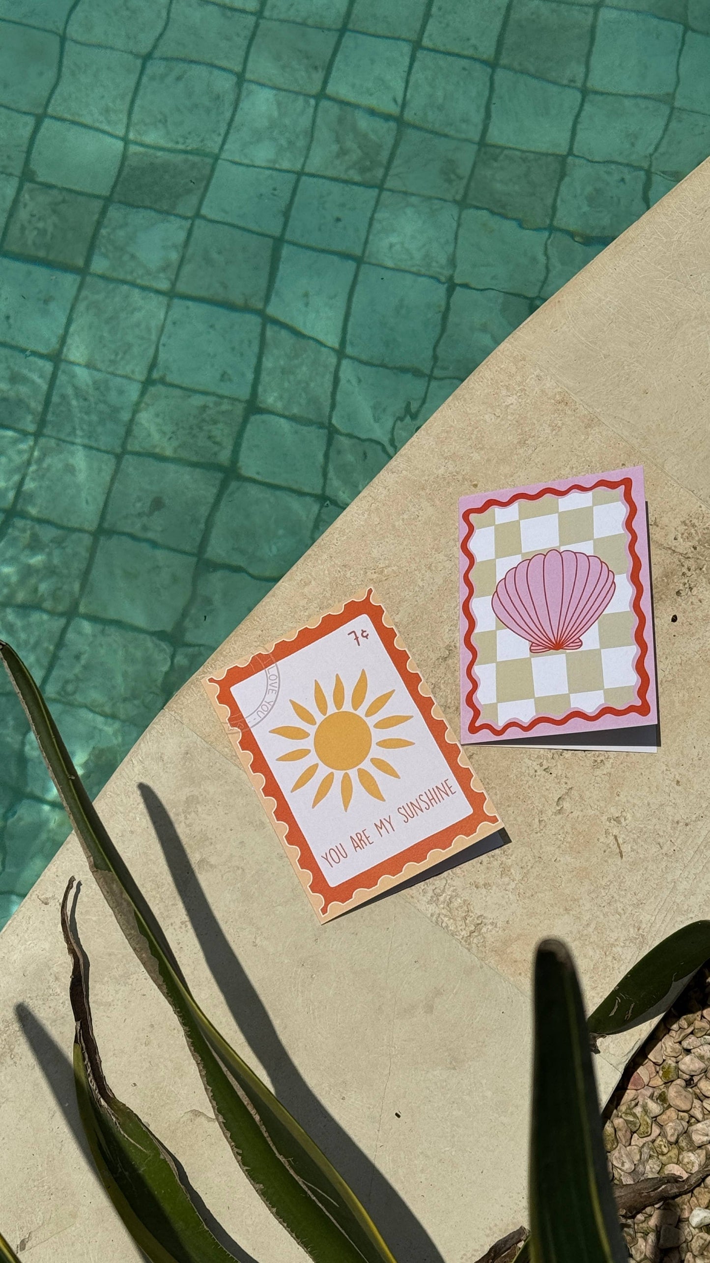 Quokka the Rocker - Pink Wavy Shell Plain GREETING CARD